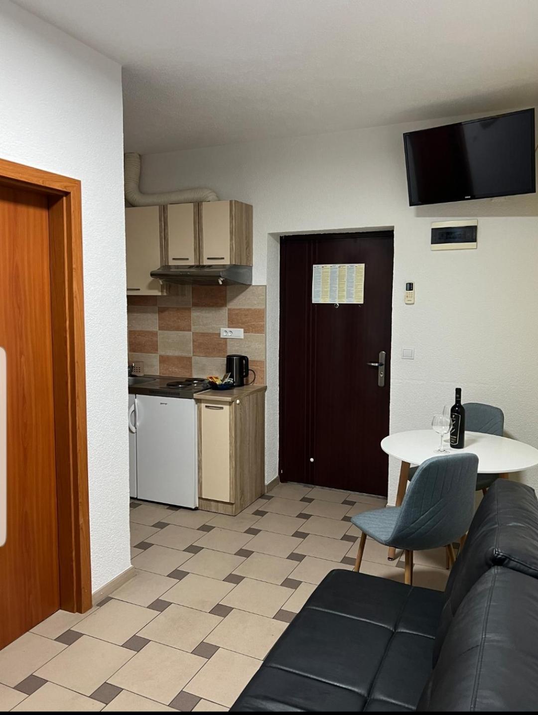 Apartment Afrika マカルスカ エクステリア 写真