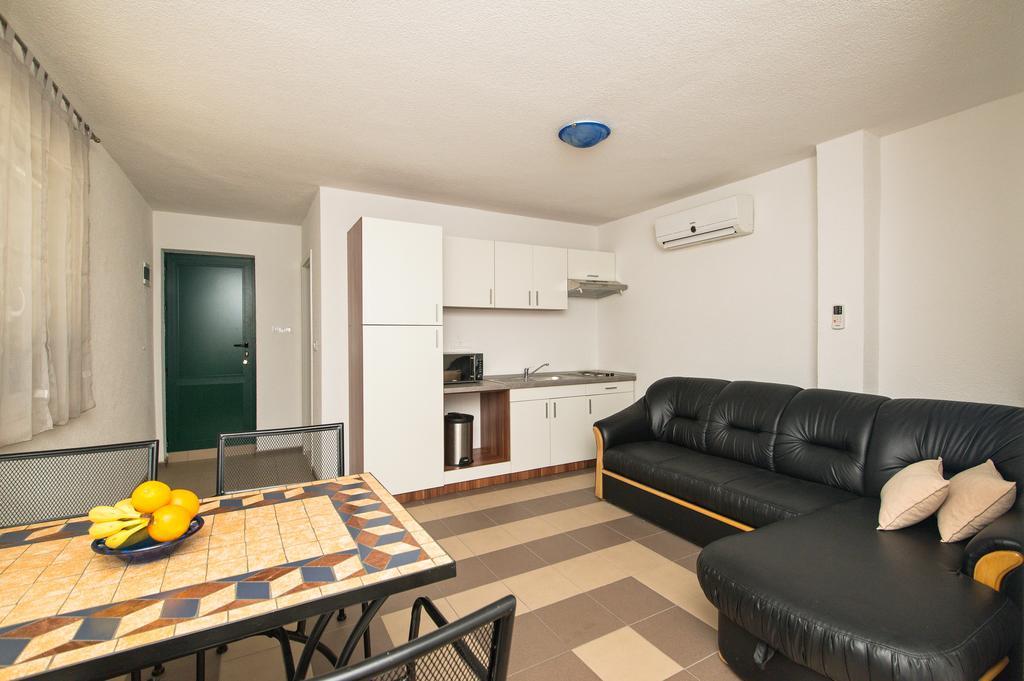 Apartment Afrika マカルスカ エクステリア 写真